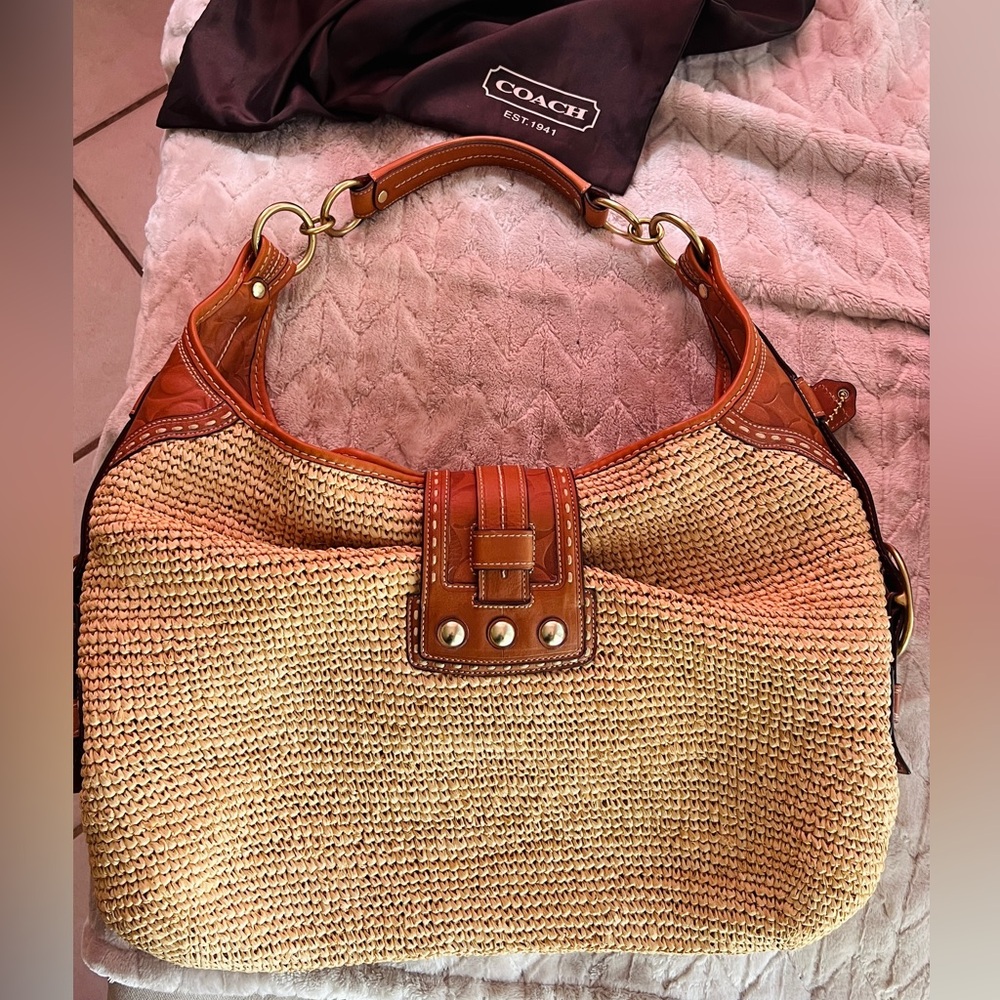 Coach, Brown and Tan raffia and leather Woven Handbag - Picture 10 of 11